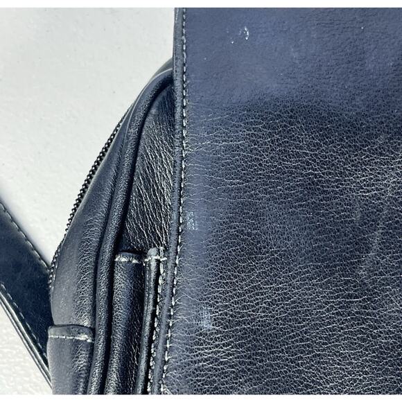 Tignanello Leather Backpack Black Bag Flap Over Zip Shoulder Straps Travel Purse - Picture 5 of 16